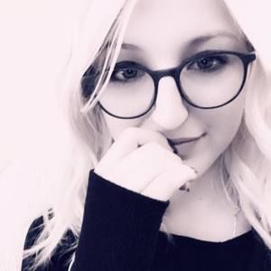 Meet your Posher, Elley